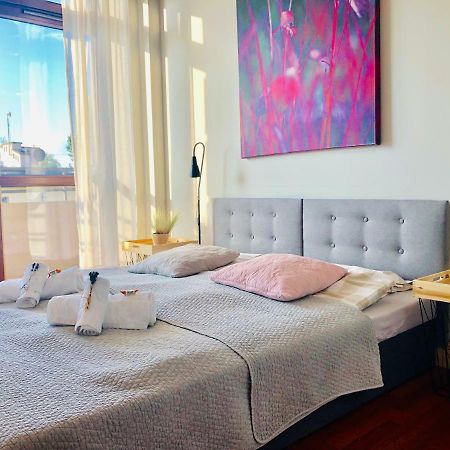 75M2 Apartament Kopernik Z Widokiem Na Jasna Gore Çestohova Dış mekan fotoğraf